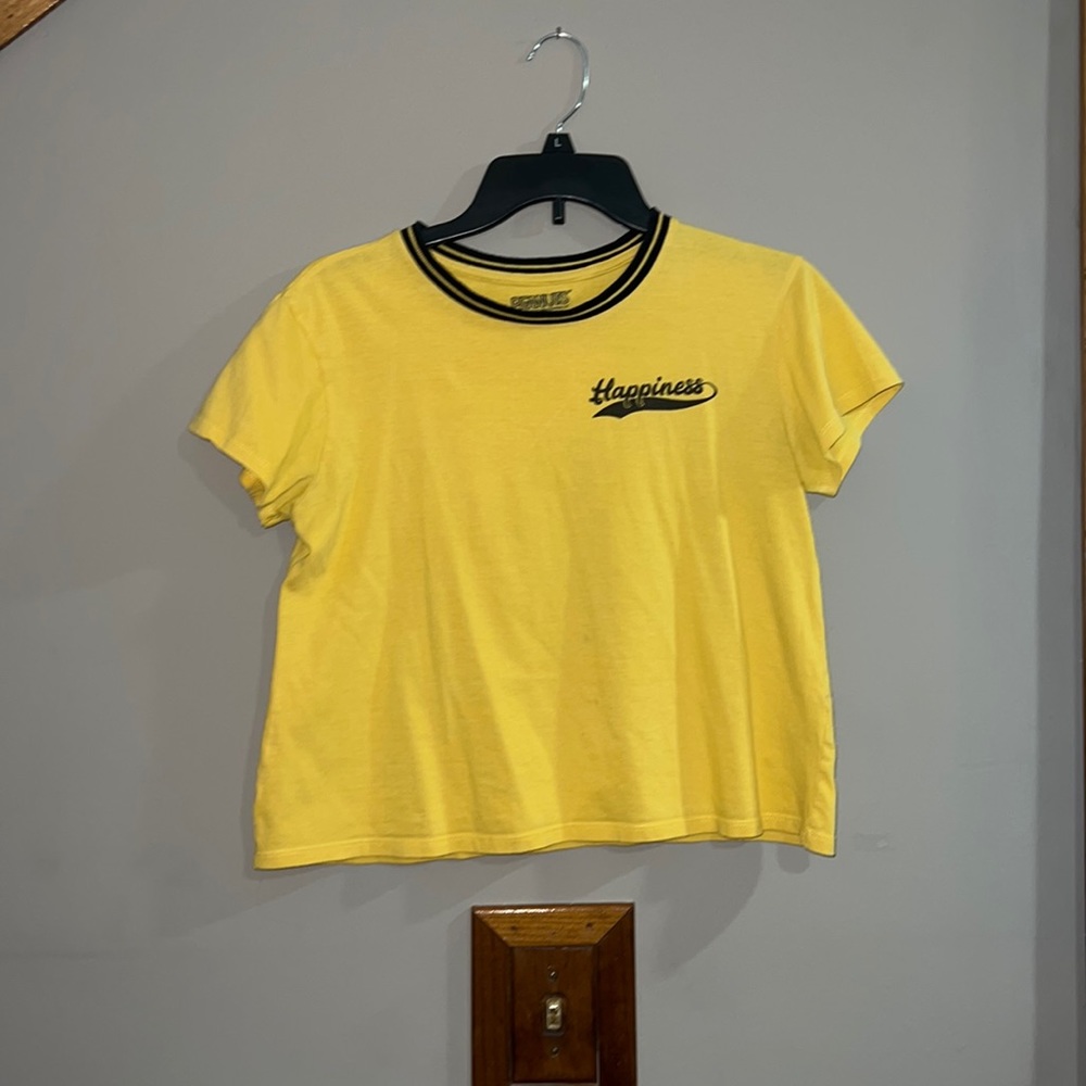 Yellow Peanuts Short Sleeve Tee